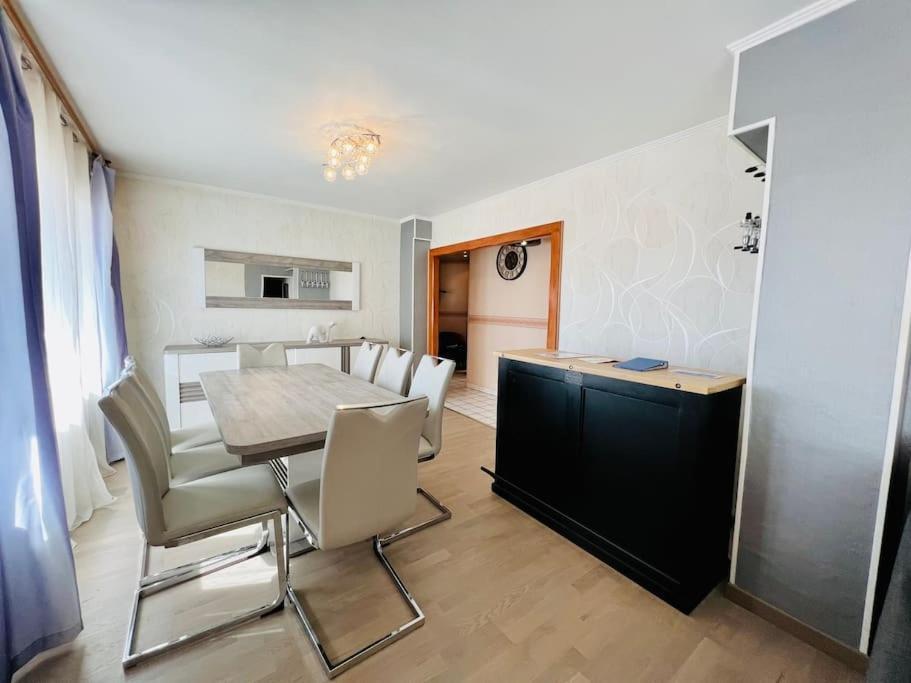 L'Amicale : 80 M², 6 Prs, 3 Ch, Centre Ville Dijon Eksteriør billede