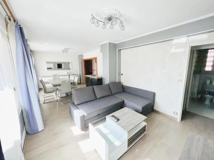 L'Amicale : 80 M², 6 Prs, 3 Ch, Centre Ville Dijon Eksteriør billede